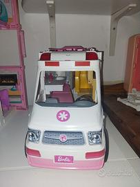 ambulanza barbie
