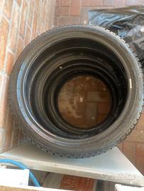 4 gomme invernali Pirelli