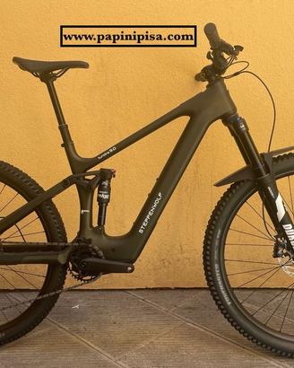 STEPPENWOLF  AVINOX M2S 130 NM BATTERIA 800 Wh