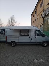 Pössl Camper puro clima cabina cv 127 cc 2.8 6 pos