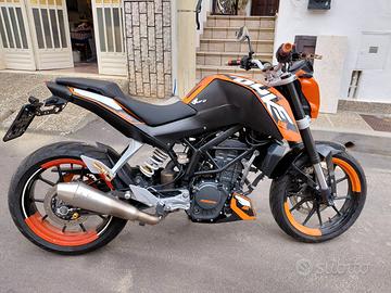 KTM DUKE 125