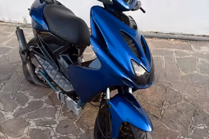 yamaha aerox 50 scooter
