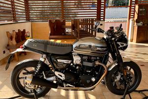 Triumph Speed Twin 1200