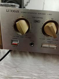 Amplificatore LUXMAN L 400, molto affidabile.