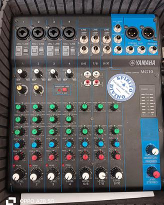 mixer Yamaha mg10