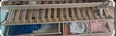 Letto doppio a scomparsa con cassetti