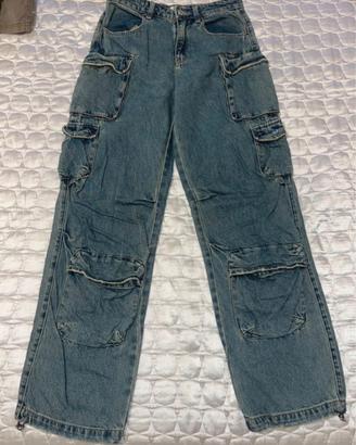 Pantaloni cargo