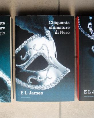 Trilogia libri "50 sfumature" (3 volumi)