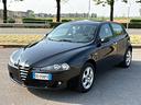 alfa-romeo-147-1-6-16v-ts-105-5-porte-black-line