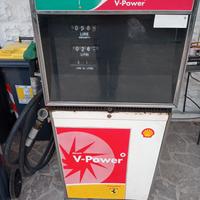 pompa di benzina 