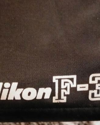 NIKON F 301 Borsa morbida per macchina fotografica