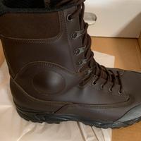Anfibio stivaletto 42 esercito montebove