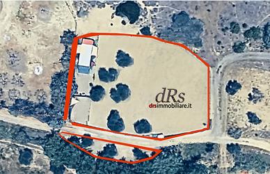 Pisticci. C.da Coppo, terreno recintato