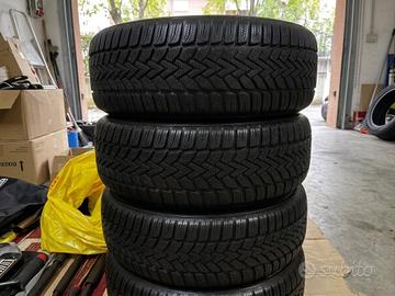 Set 4 Pneumatici Invernali Dunlop Winter Response 