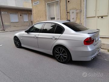 BMW serie 3 E90 320D - MECCANICA PERFETTA