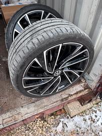 Hankook ventus evo 3 cerchio 19