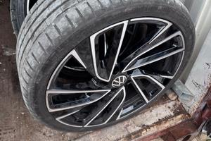 Hankook ventus evo 3 cerchio 19