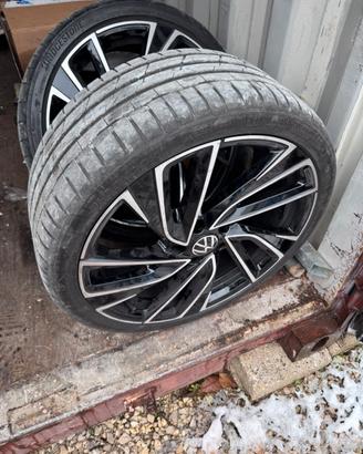 Hankook ventus evo 3 cerchio 19