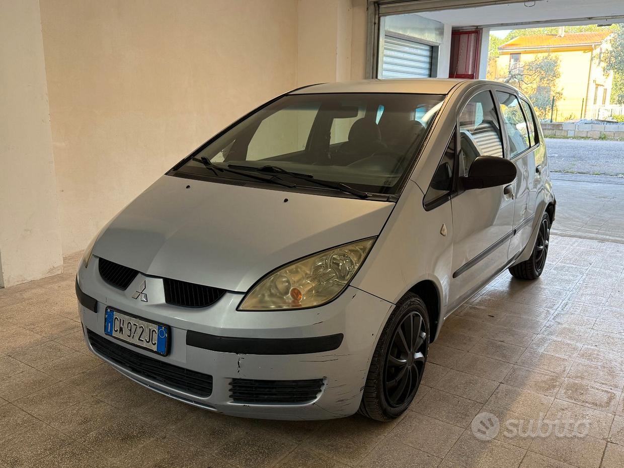 MITSUBISHI Colt 6ª serie