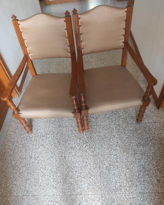 Coppia di poltroncine vintage in legno