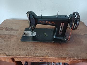 macchina da cucire vintage 