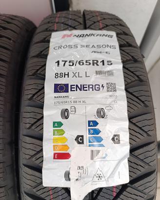 pneumatici 4 stagioni  175/65 r15