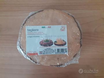 10 € 🔹 Set di 2 taglieri in legno (GUSTO CASA)