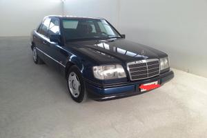 mercedes E 200 