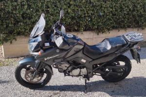 Suzuki V Strom DL 650 - 2005