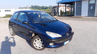PEUGEOT 206 1.4 