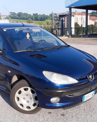 PEUGEOT 206 1.4 
