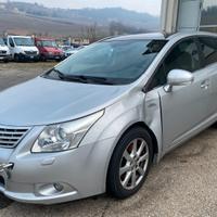 Toyota Avensis 2.2d automatica - 2009