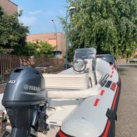 Gommone joker boat coaster 470 motore yamaha 40/70