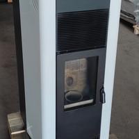 Stufa a pellet  14 kW  doppia canalizzazione 