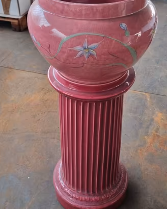 Vaso con colonna