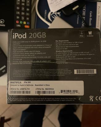 Ipod vintage,ancora nell'imballaggio originale