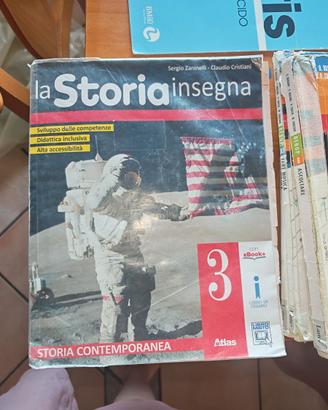 Libri scuola media