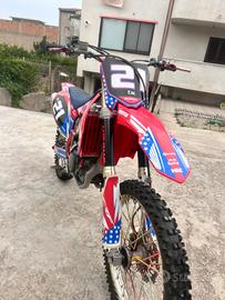 CRF 250 R