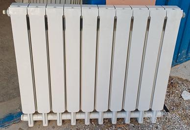 Radiatori in alluminio 1 da 4 e 2 da 10 elementi