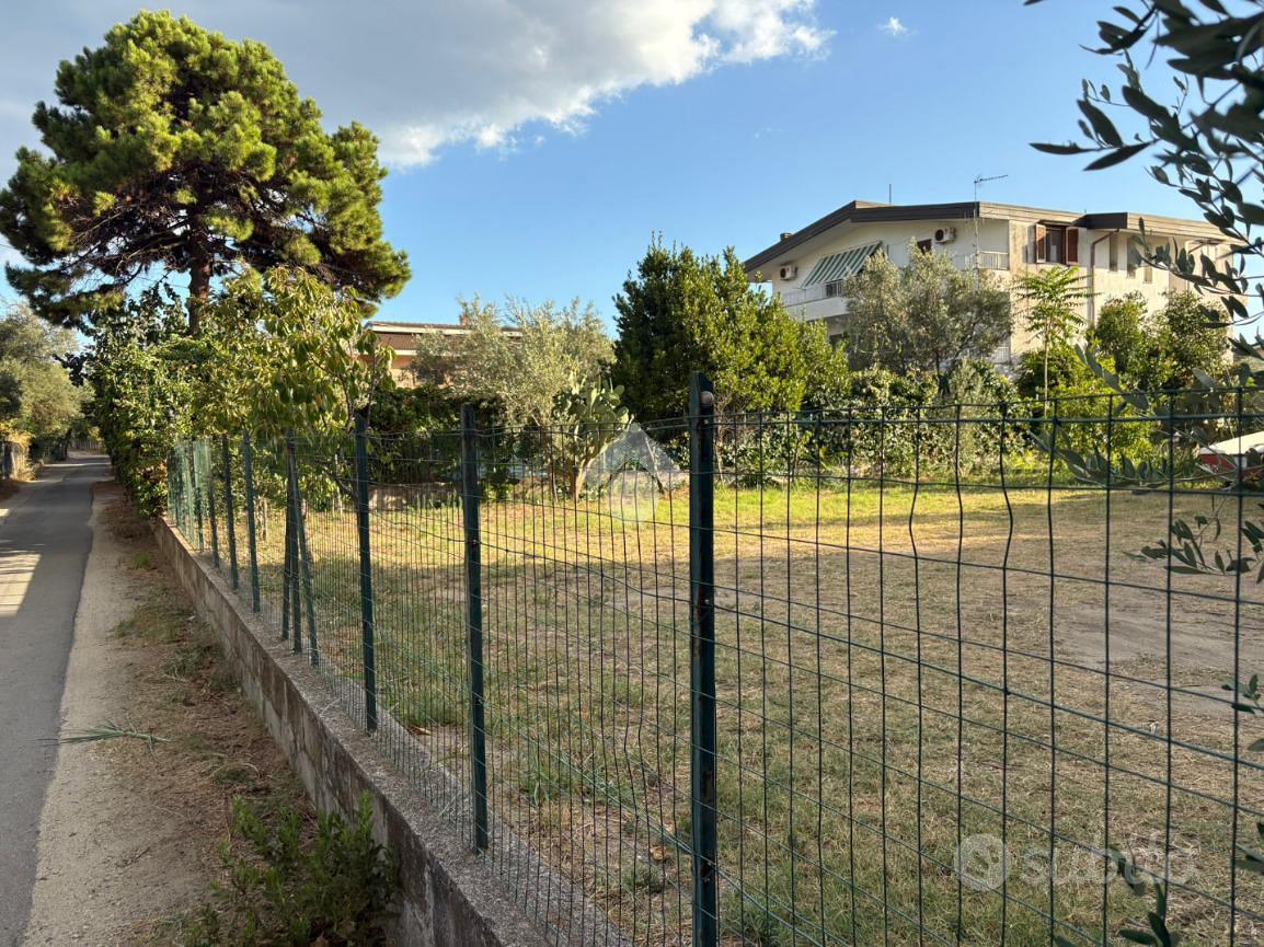TER. RESIDENZIALE A SELLIA MARINA - Vista 2