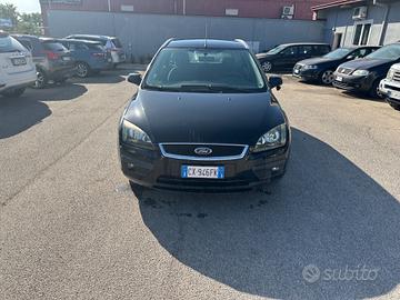 Ford Focus CC Focus C-Max 1.6 TDCi (90CV) Ghia