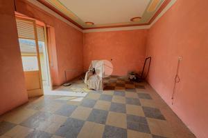 CASA SEMINDIPENDENTE A CAPO DI PONTE