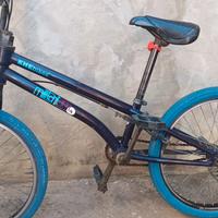 bmx bicicletta 