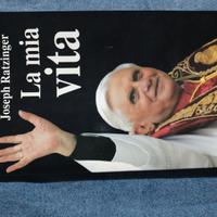 Libro La mia vita Joseph Ratzinger 