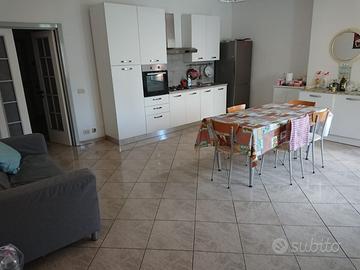 Stanza vicino università via colle dell'ara Chiet