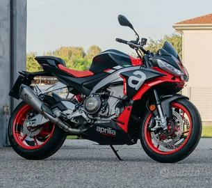 Scarico Spark in titanio RS660 Tuono 660 