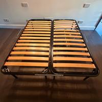 2 Reti singole  a doghe  (1 motorizzata + 1 fissa)