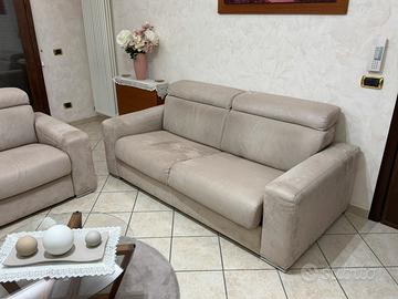 Divani 3 posti letto e 2 posti come nuovi