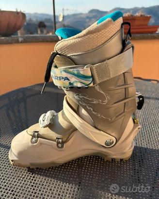 Scarpone alpinismo