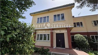 Sassari - Appartamento su Due Livelli con giardino